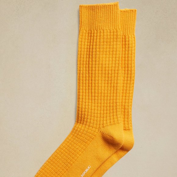 Banana Republic Waffle-Knit 🥭 Crew Sock - Picture 1 of 6